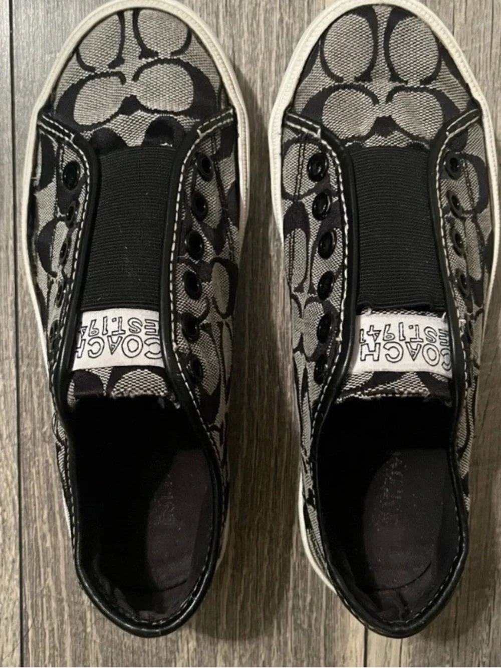 👠Coach Monogram Slip-On Sneakers in Black and Gray Size 5B